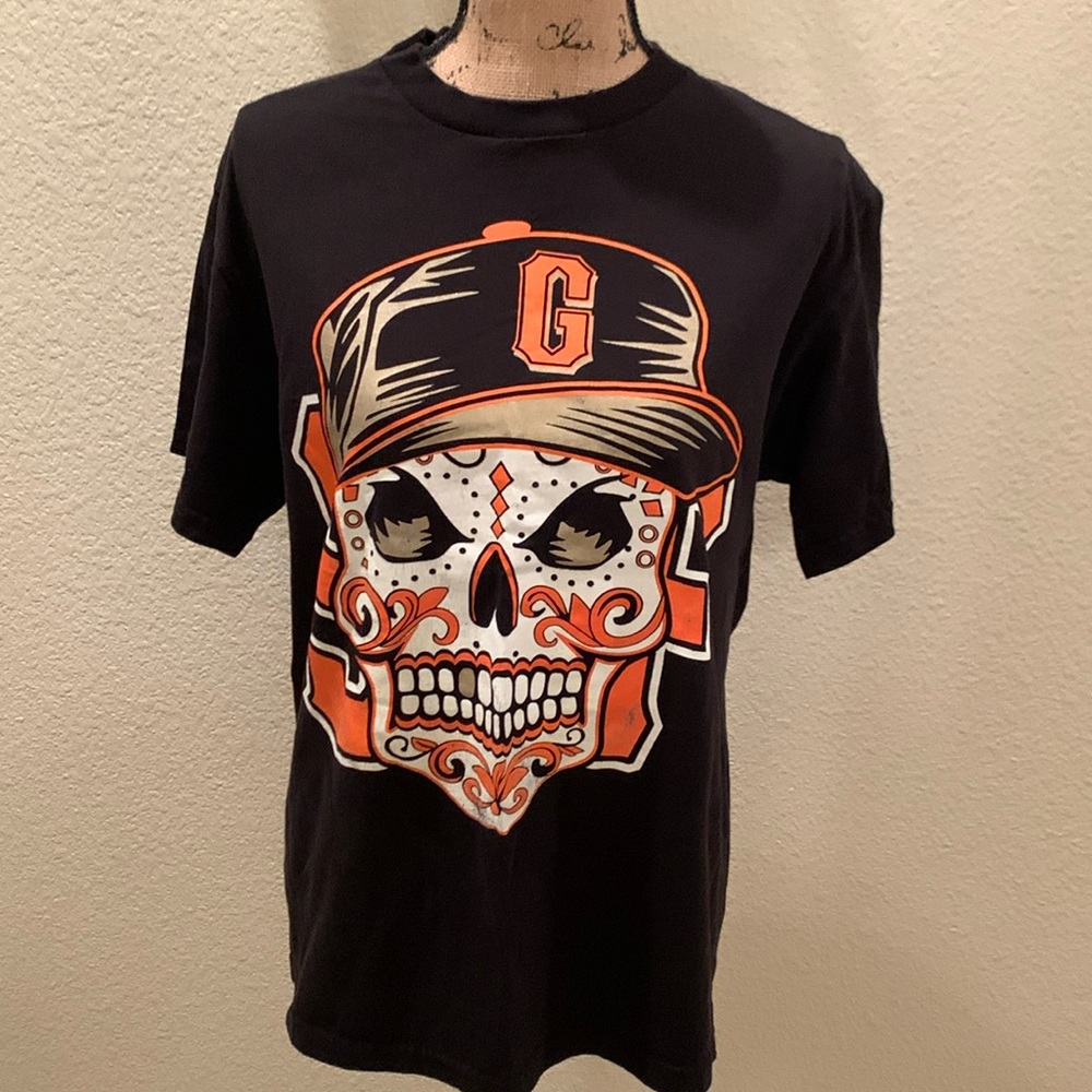 Women’s SF Giants Skull T Shirt